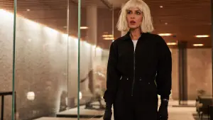 Задник к фильму "Досье «Чёрная канарейка»" #623135