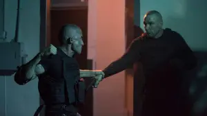 Задник к фильму "В тисках" #407716