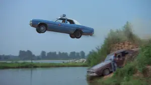 Задник к фильму "Белая молния" #437526