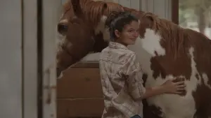 Задник к фильму "Лошадь Чарли" #406371