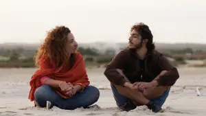 Видео к фильму Behind The Sun | Trailer | Derri&egrave;re le soleil | Dhia Jerbi