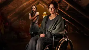 Задник к фильму "Girl in the Attic" #660747