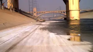 Задник к фильму "Жить и умереть в Лос-Анджелесе" #674934