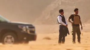 Задник к фильму "Переговорщик" #455118