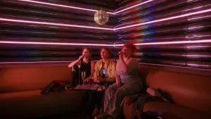 Задник к фильму "Сорванец" #533574