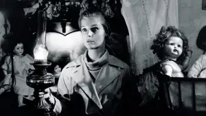 Задник к фильму "Исчезнувшая Банни Лейк" #478614