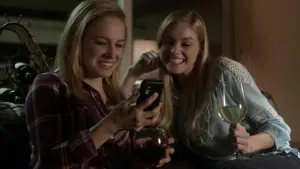 Задник к фильму "Поймать Бабочку" #733475