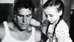 Задник к фильму "Самая красивая" #469143