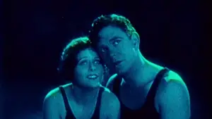 Задник к фильму "Одинокий" #709527