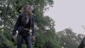 Задник к фильму "Акулий торнадо 4: Пробуждение" #359947