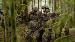 Задник к фильму "Настоящий герой" #613854