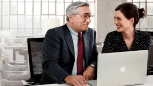 Задник к фильму "Стажёр" #232732