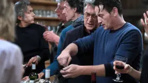 Задник к фильму "Маленькие секреты большой компании" #271866