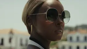 Задник к фильму "Достать ножи: Стеклянная луковица" #592478