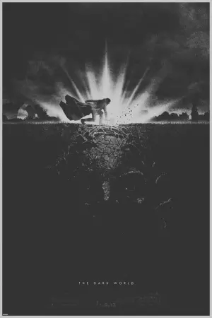 Постер к фильму "Тор 2: Царство тьмы" #281524