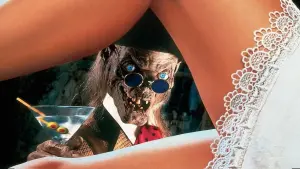 Задник к фильму "Байки из склепа: Кровавый бордель" #382583