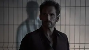 Задник к фильму "Le cri des gardes" #767869