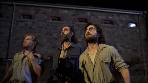 Задник к фильму "Побег из Претории" #229550