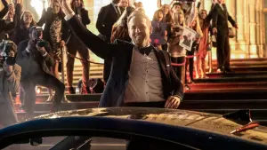 Задник к фильму "Телохранитель жены киллера" #269061