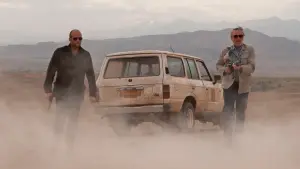 Задник к фильму "Профессионал" #294482