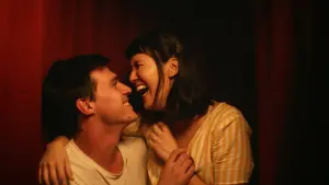 Задник к фильму "Длинный уик-энд" #408764