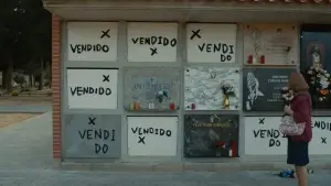 Задник к фильму "Bodegón con fantasmas" #881671