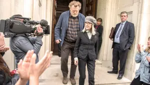 Задник к фильму "Хэмпстед" #460886