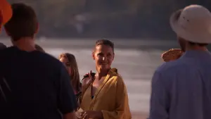 Задник к фильму "Горячие мамочки" #325031