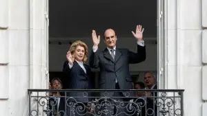 Задник к фильму "Бернадетт" #464078