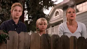 Задник к фильму "Дикки Робертс: Звездный ребенок" #439250