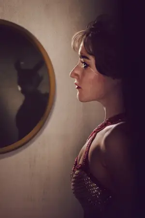 Постер к фильму "Квартира 7А" #641733