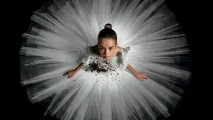 Задник к фильму "Эбигейл" #356094