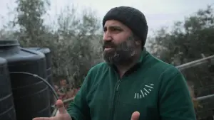 Задник к фильму "Louis Theroux: The Settlers" #784036