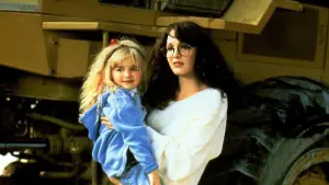 Задник к фильму "Трудный ребенок 2" #381287