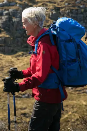 Постер к фильму "Идди" #703486