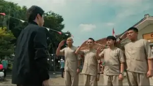 Задник к фильму "Agak Laen: Menyala Pantiku!" #531869