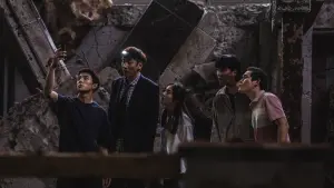 Задник к фильму "Обрушение" #324528