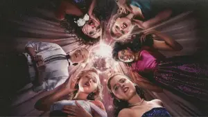 Задник к фильму "Улица страха: Королева красоты" #587276