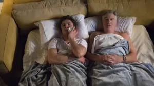 Задник к фильму "Дедушка лёгкого поведения" #320842