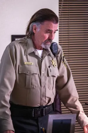 Постер к фильму "Коммандо" #329950