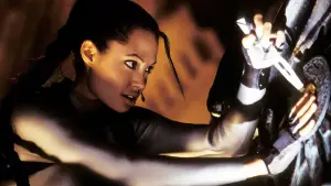 Задник к фильму "Лара Крофт: Расхитительница гробниц 2 - Колыбель жизни" #703095