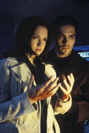 Постер к фильму "Пункт назначения 2" #488544