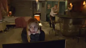 Задник к фильму "Пленница" #323836