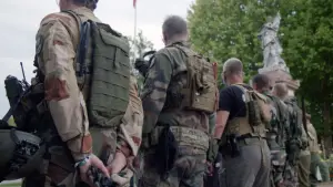 Задник к фильму "Europe, le choix des armes" #823211