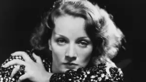 Задник к фильму "Шанхайский экспресс" #450436