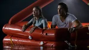 Задник к фильму "В пасти океана" #350721