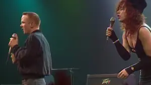Задник к фильму "Jimmy Somerville, rebelle queer de la pop anglaise" #928268