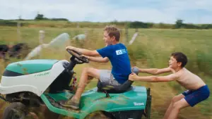 Задник к фильму "Un été à la ferme - L