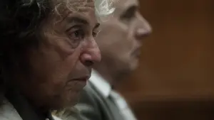 Задник к фильму "Фил Спектор" #354008