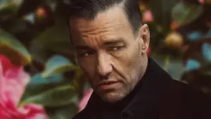 Задник к фильму "Тихий садовник" #357041